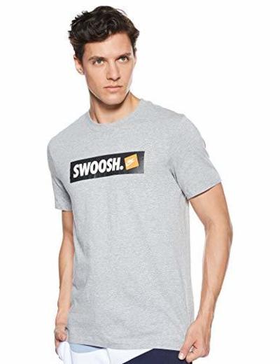 Nike M NSW tee Swoosh Bmpr Stkr Camiseta de Manga Corta