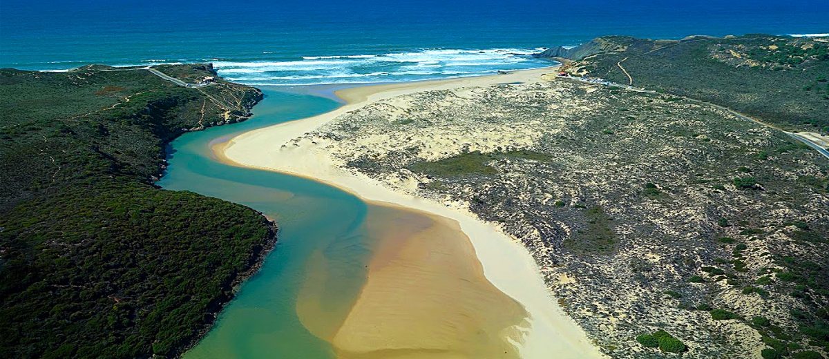 Place Praia da Amoreira