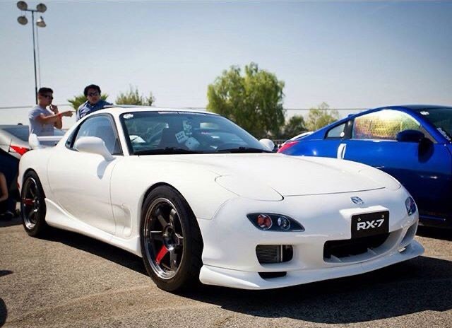 Moda Mazda RX-7 02’