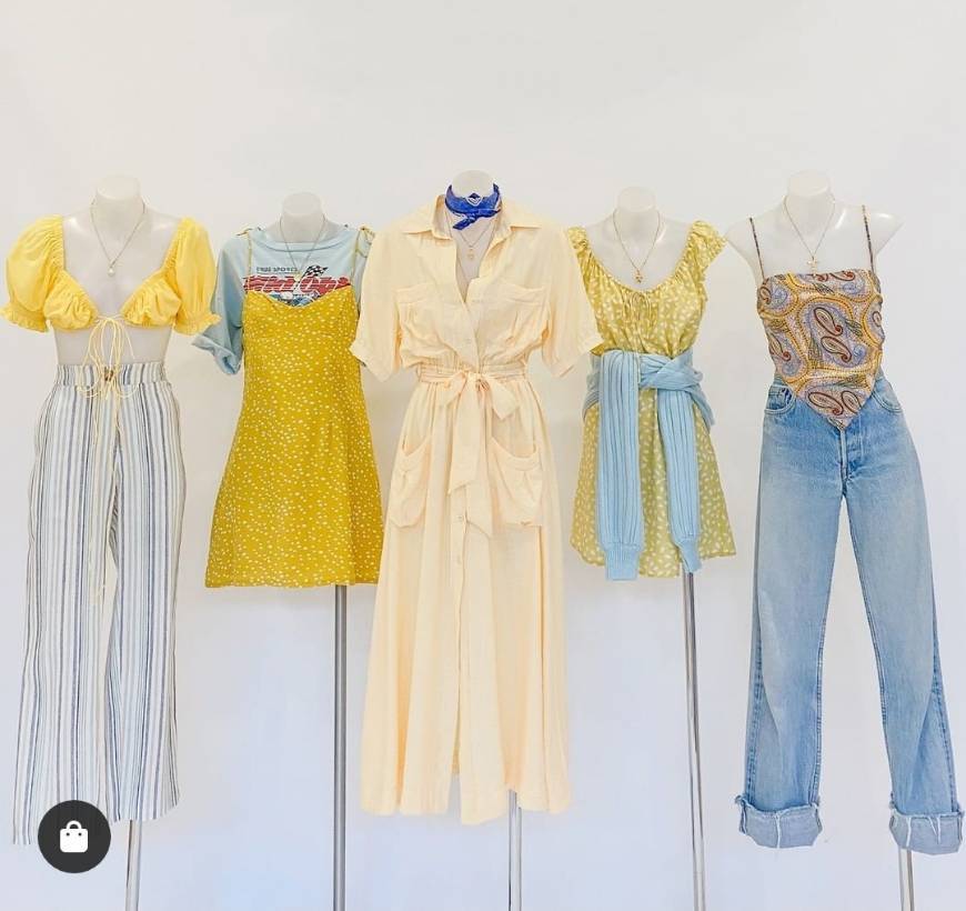 Social Verge girl outfits
