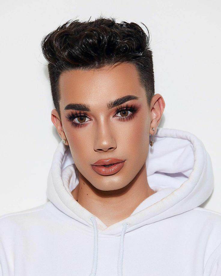 Fashion James Charles - YouTube