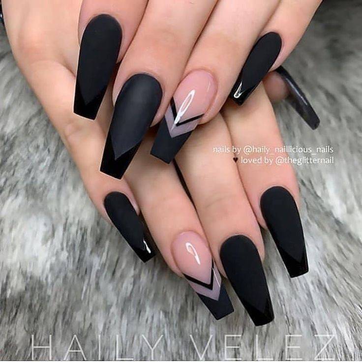 Fashion Black Nails