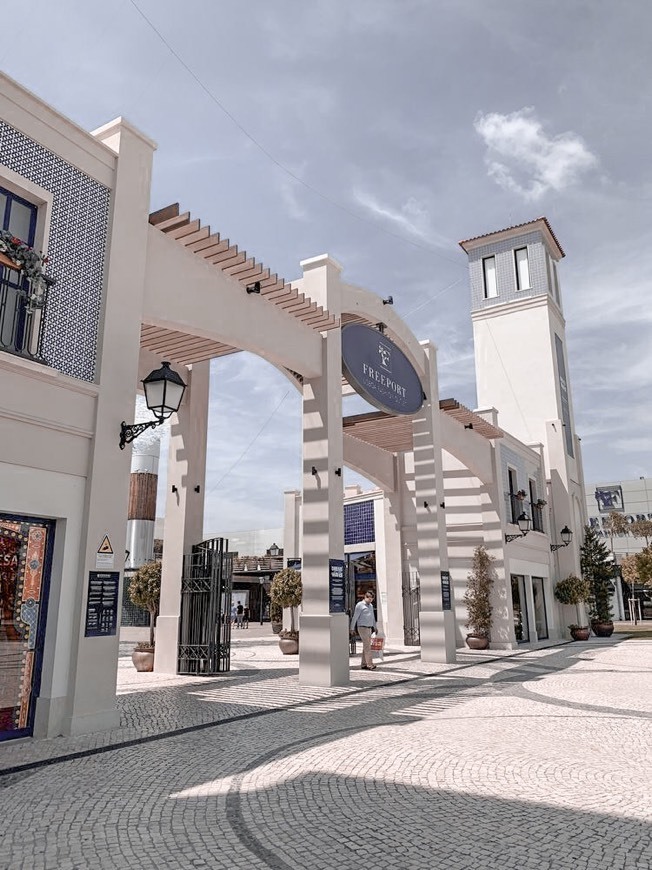 Lugar Freeport Lisboa fashion outlet