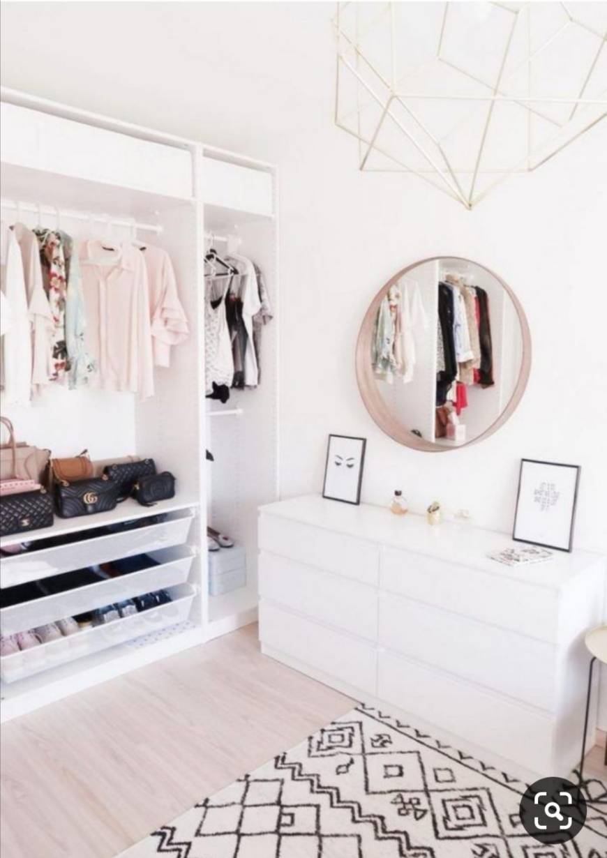 Social Closet 