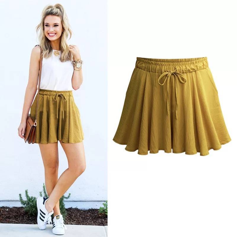 Fashion Shorts amarelo mostarda. 