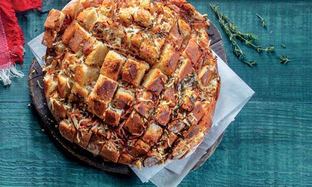 Social Pão no forno com queijo