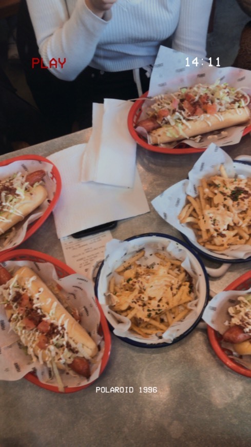 Restaurantes Frankie Hot Dogs