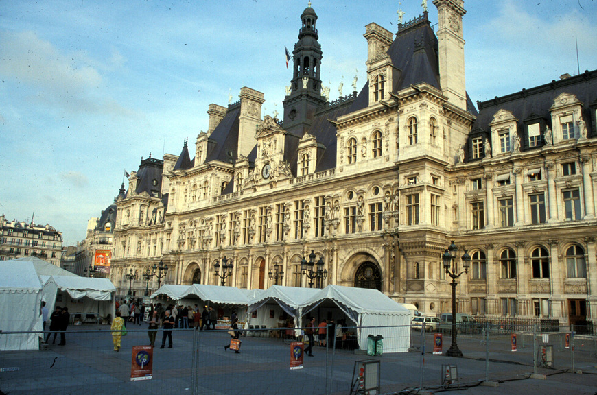 Lugar Hôtel de Ville