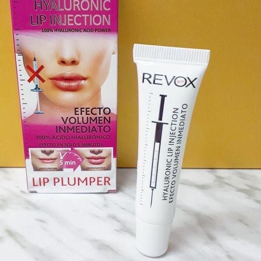 Hyaluronic lip injection Revox
