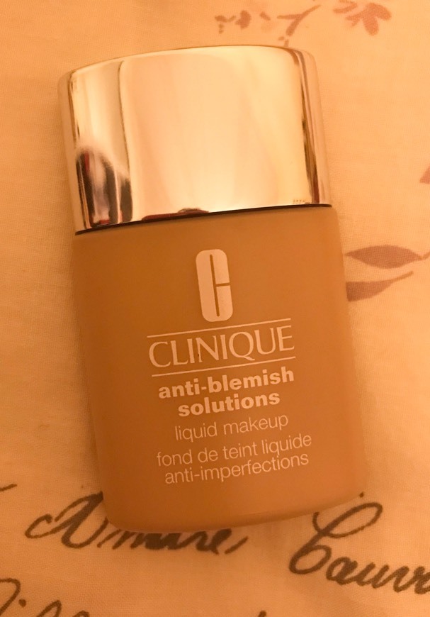 Belleza Base de maquillaje Anti Blemish, de CLINIQUE