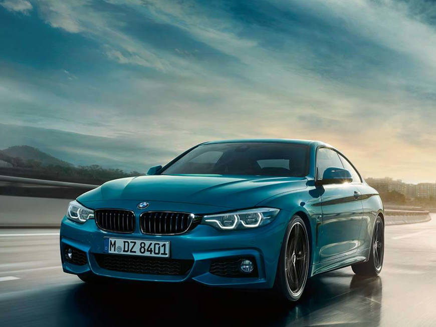 Social BMW M4