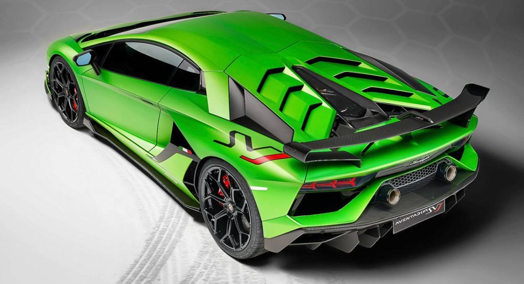 Social Lamborghini Aventador SVJ