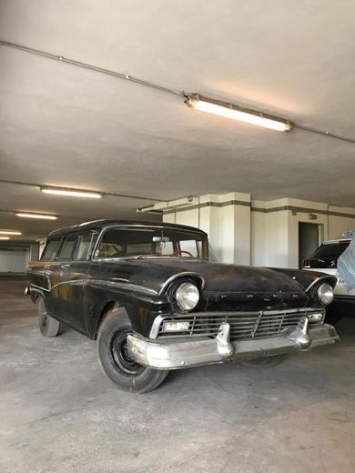 Ford Country Sedan 1957