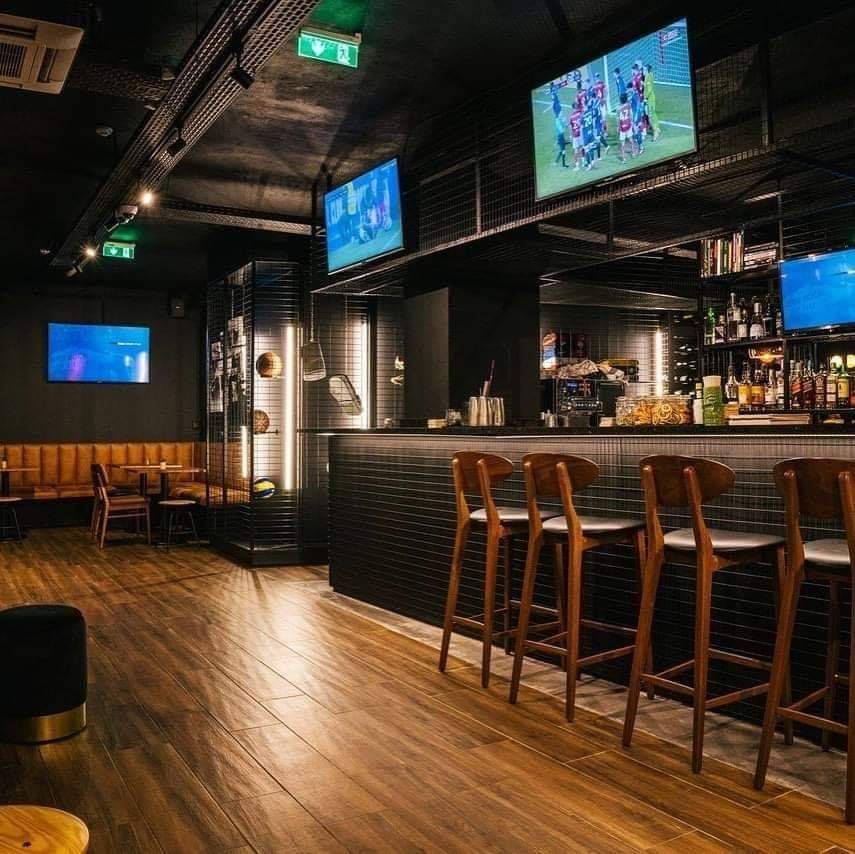 Restaurants Tribuna Sports Bar