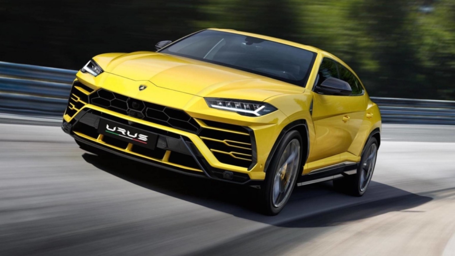 Social Lamborghini Urus