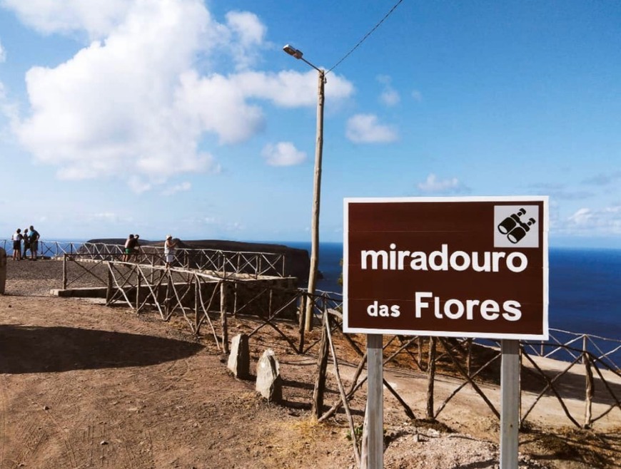 Lugar Miradouro das Flores