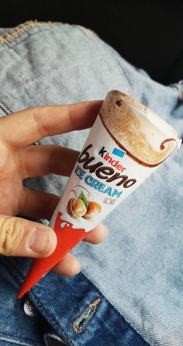 Product Kinder Bueno Ice Cream Cone