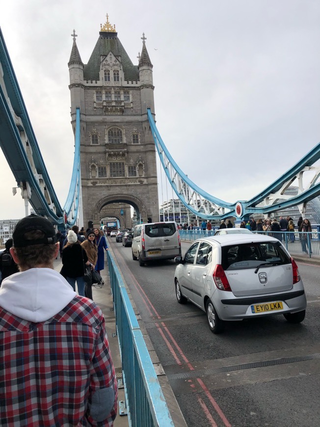 Place Tower Bridge