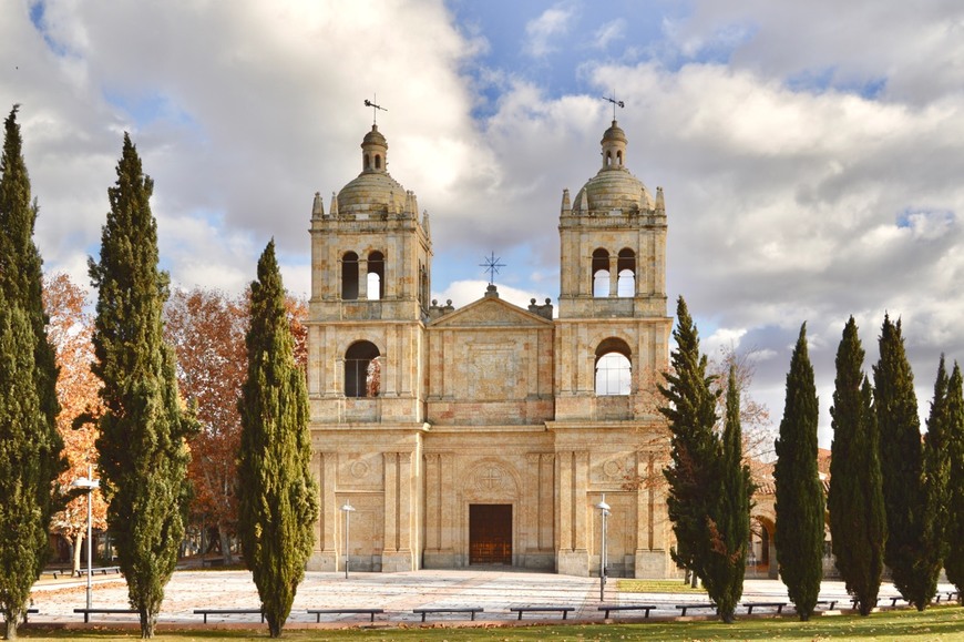 Lugares Church of Santiago