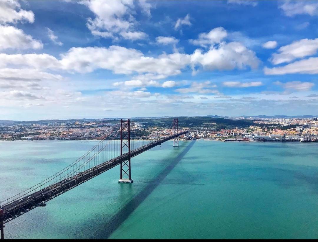 Lugar Ponte 25 de Abril