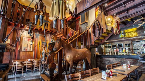 Lugar Le Roy D'Espagne