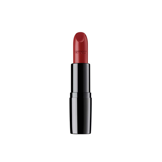 Lipstick with perfect color coverage