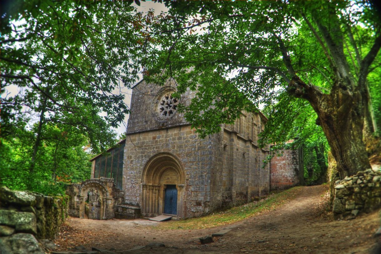 Lugar Mosteiro de Santa Cristina de Ribas de Sil