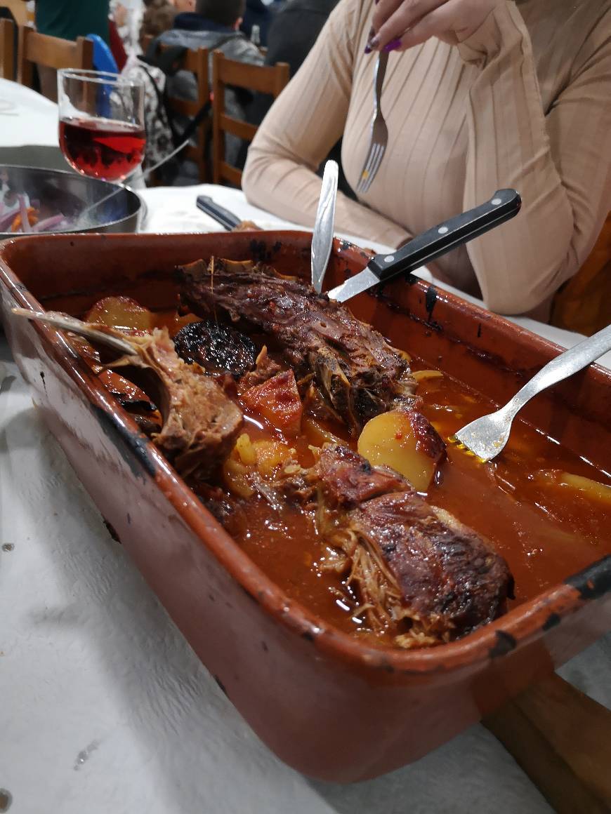 Restaurantes Adega Regional Poeira