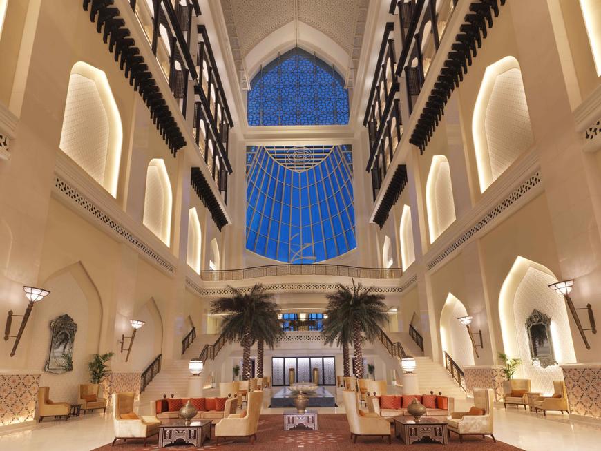 Lugar Bab Al Qasr Hotel