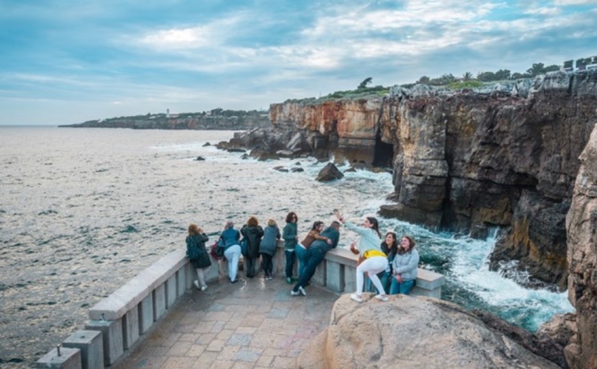 Place Miradouro da Boca do Inferno