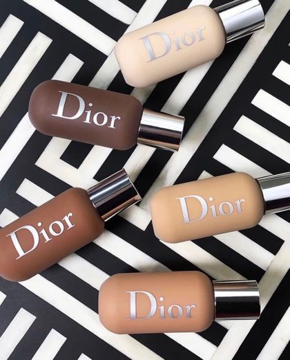 DIOR BACKSTAGE FACE & BODY FOUNDATION