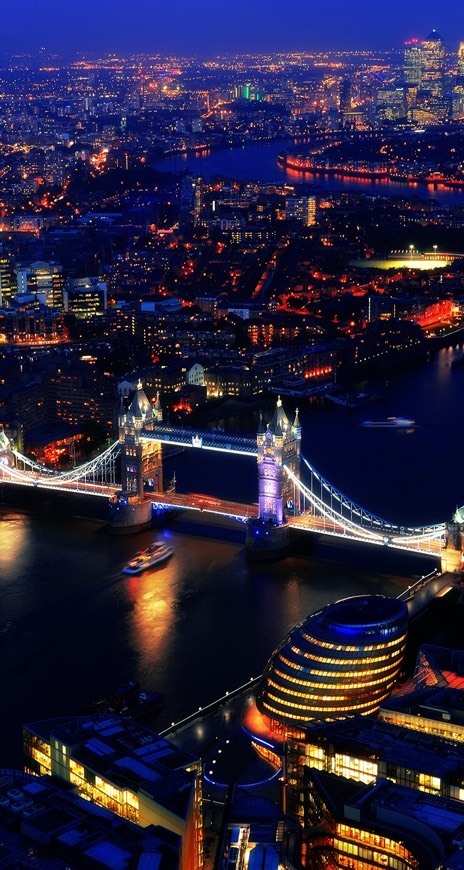 Place Tower Bridge