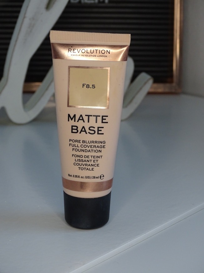 Social Matte Base Foundation 