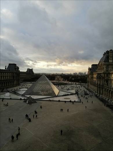 Museo del Louvre