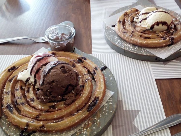 O.Giro Churros & Paninis