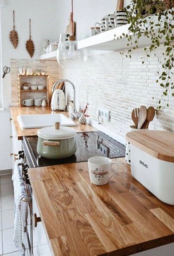 Wood kitchen