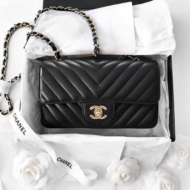 Social Chanel Bag Inspiration