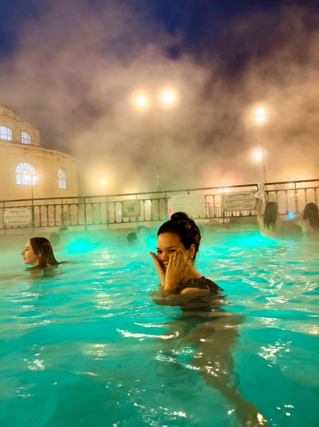 Place Széchenyi Thermal Bath