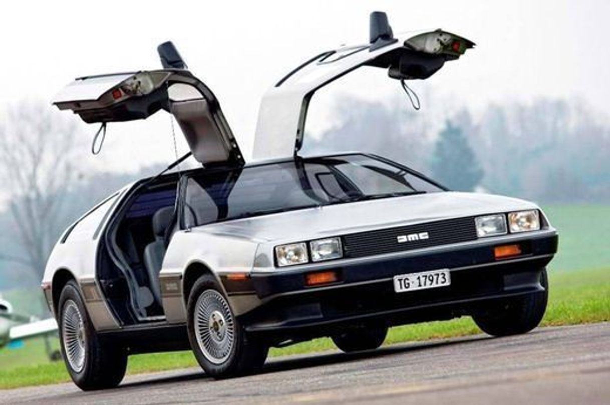 Moda DeLorean