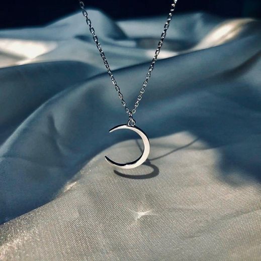 Silver Moon necklace 