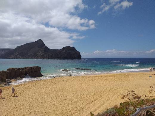 Praia Dourada