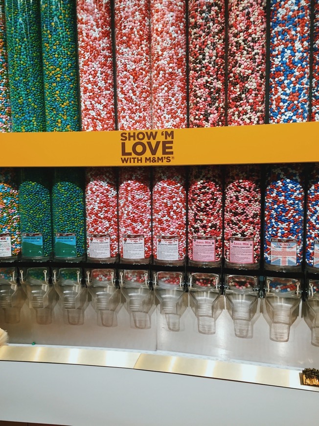 Restaurants M&M STORE