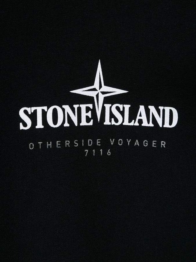 Lugar Stone Island