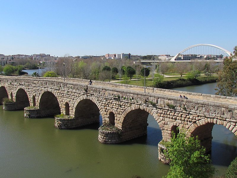 Lugar Puente romano