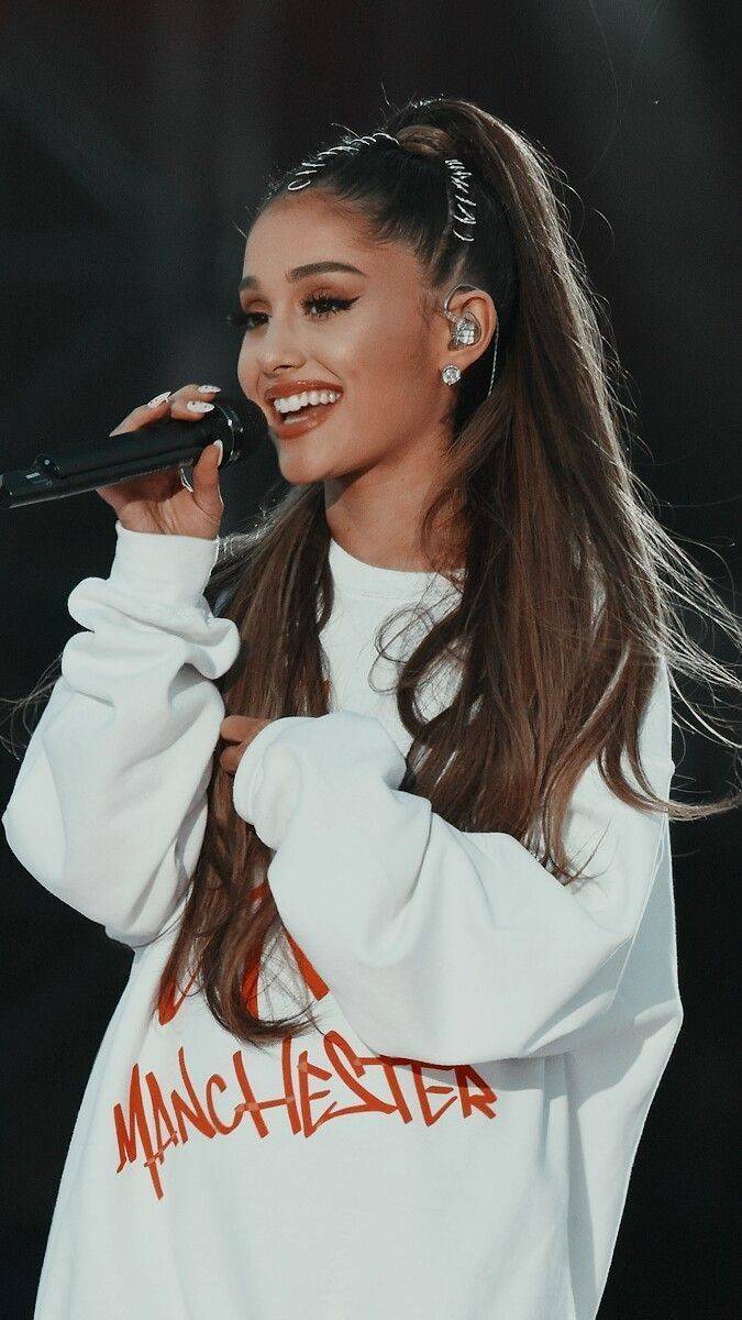 Fashion Ariana Grande - Wikipedia