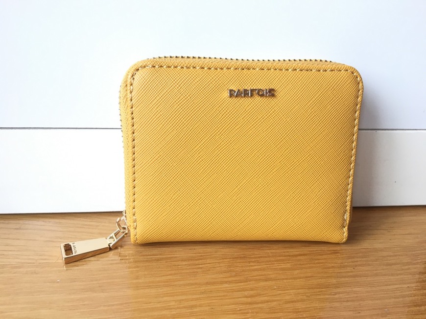 Products Parfois- Small yellow wallet