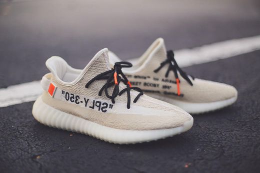 Yeezy Boost 350 V2 Off-White