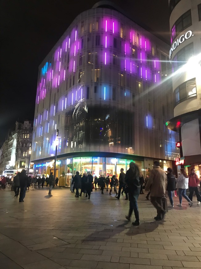 Lugar Piccadilly Circus