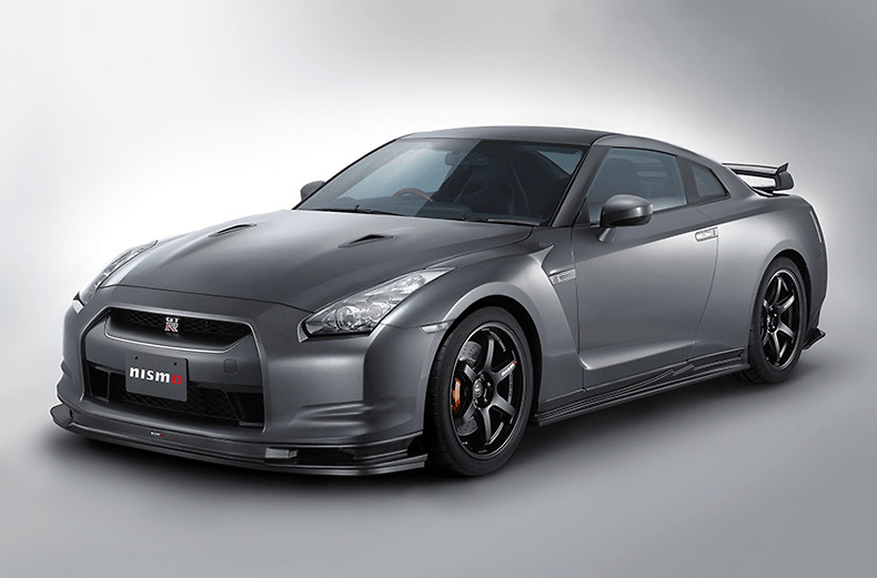 Moda Nissan GT-R r35