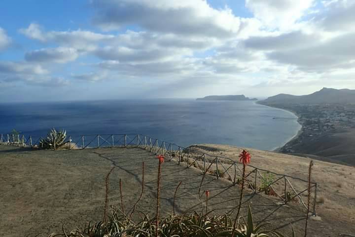 Place Miradouro da Portela no Porto Santo